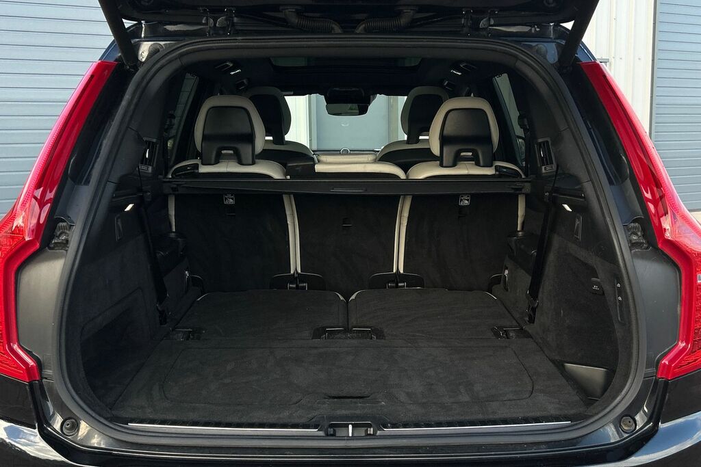 Volvo XC90 2.0 B5 Momentum Awd 231 Bhp Blue #8