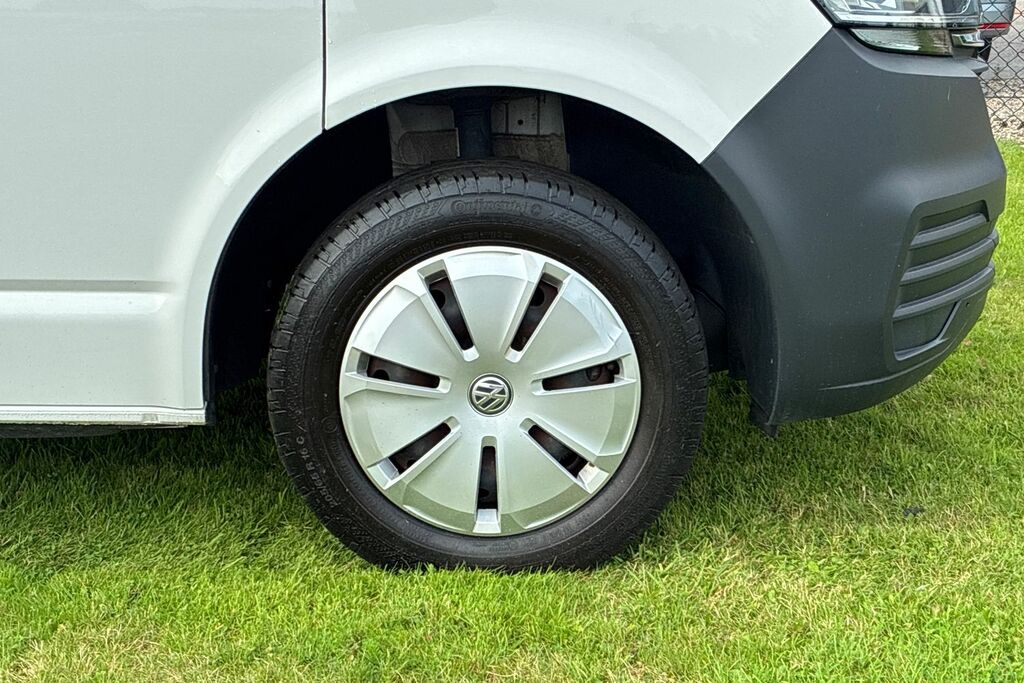 Volkswagen Transporter 2.0 Tdi 110 Startline Van White #5