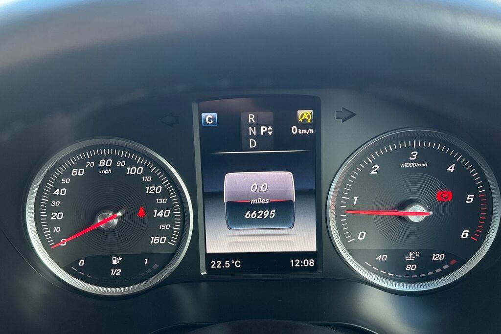 Mercedes-Benz GLC Class Glc 250 D 4Matic Amg Line Premium Black #15