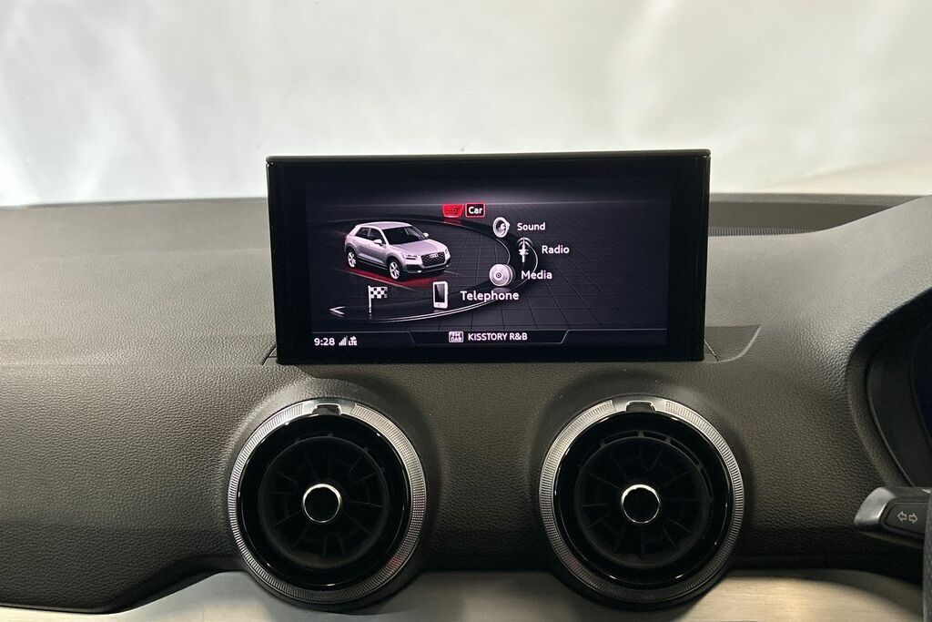 Audi Q2 Sport 30 Tfsi 116 Ps 6-Speed #12
