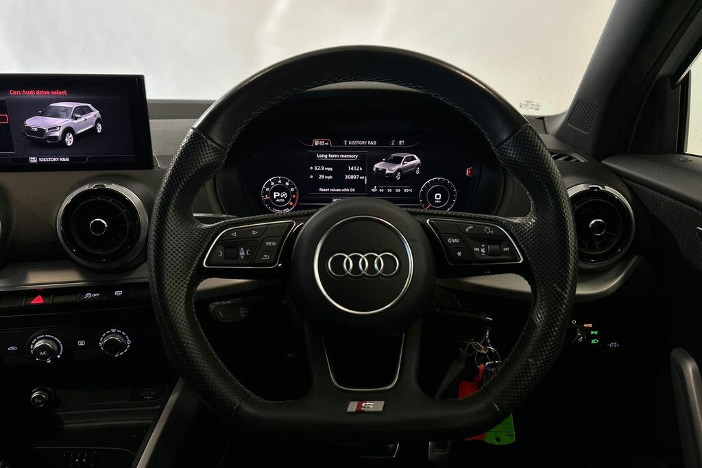Audi Q2 Sport 30 Tfsi 116 Ps 6-Speed #13