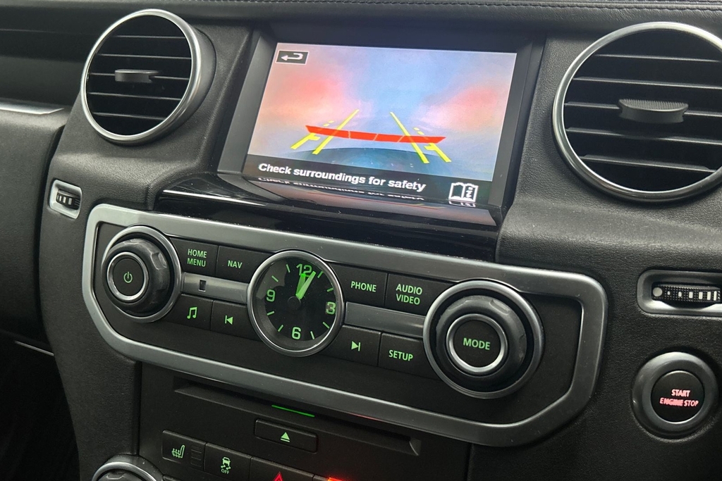 Land Rover Discovery Sdv6 Landmark Black #12