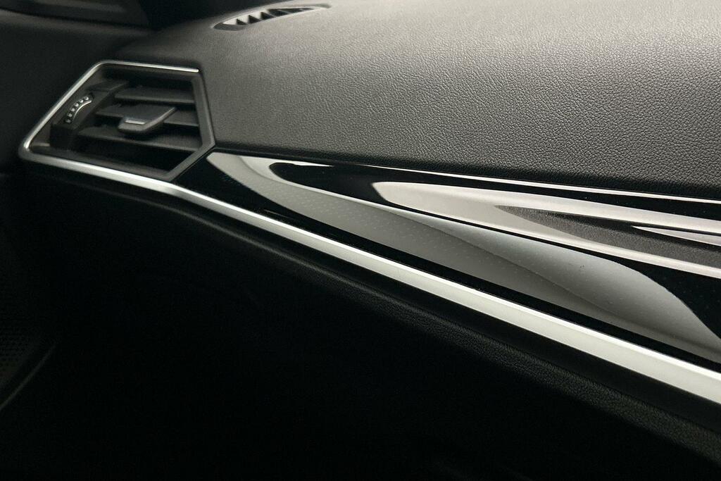 BMW 2 Series Gran Coupe M Sport White #25