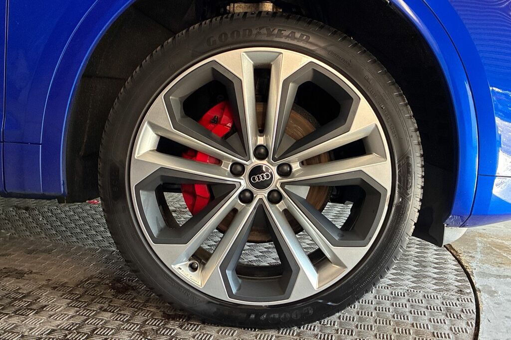 Audi Q5 40 Tdi Quattro Edition 1 S Tronic Blue #5