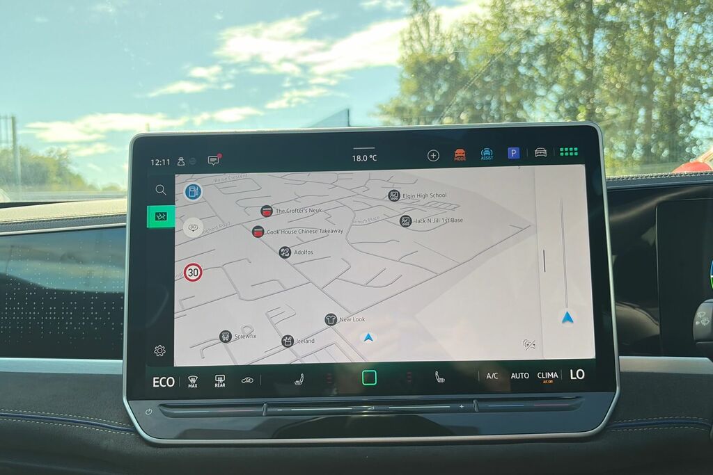 Volkswagen Passat 1.5 Tsi Ehybrid R-line Dsg Black #23