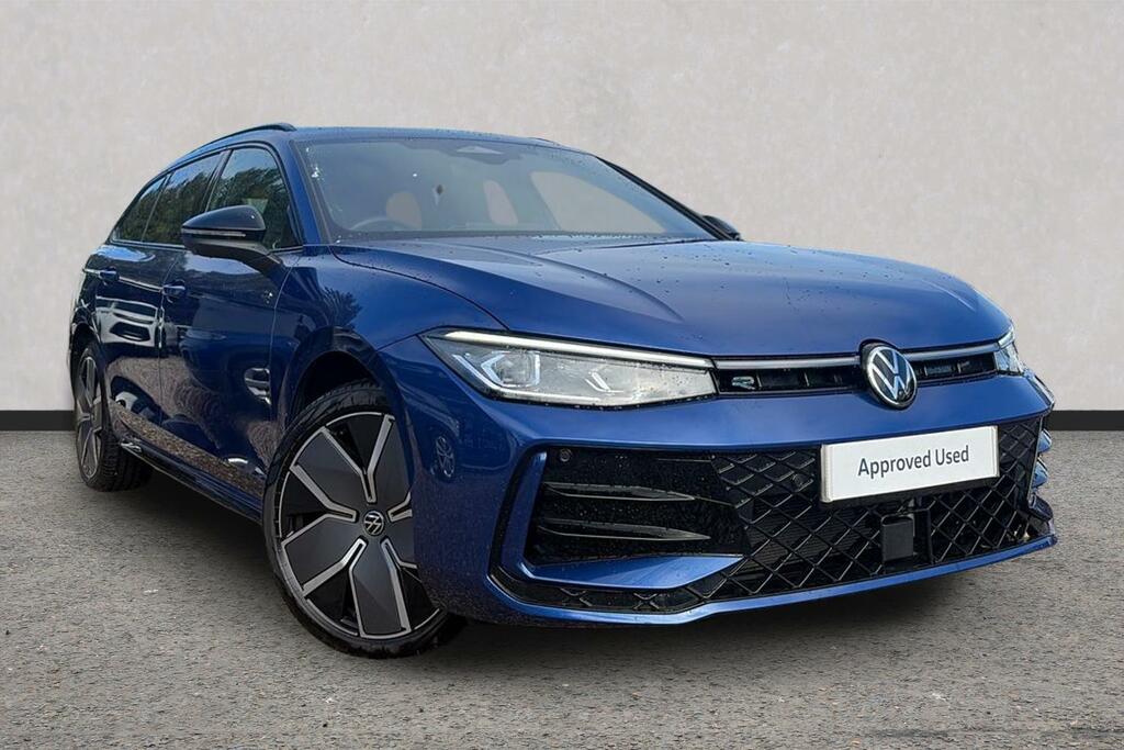 Volkswagen Passat 1.5 Tsi Ehybrid Black Edition Dsg Blue