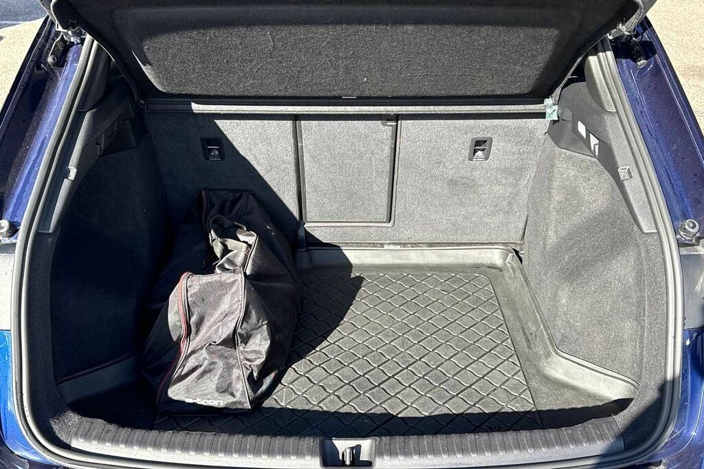 Audi Q4 E Tron 150Kw 40 82Kwh S Line Vat Q Black #11