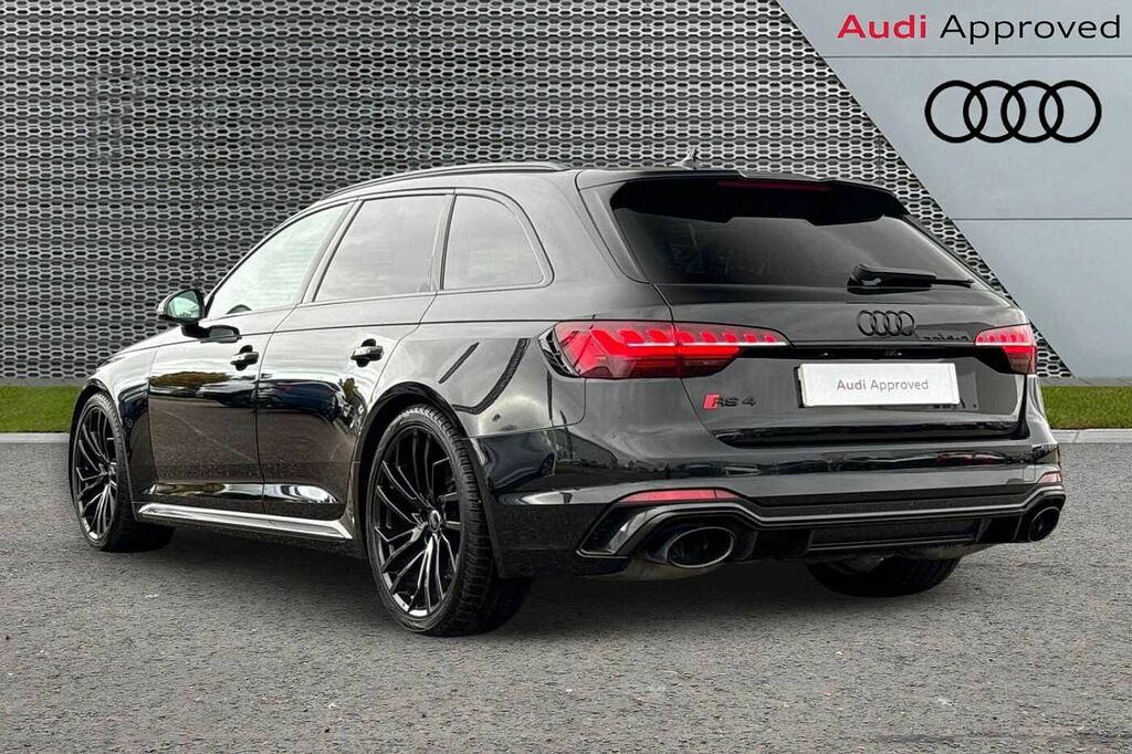 Audi RS4 4 Carbon Black 450 Ps Tiptronic Black #3