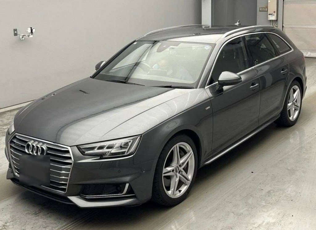 Audi A4 Avant 2L S Line Grey #2