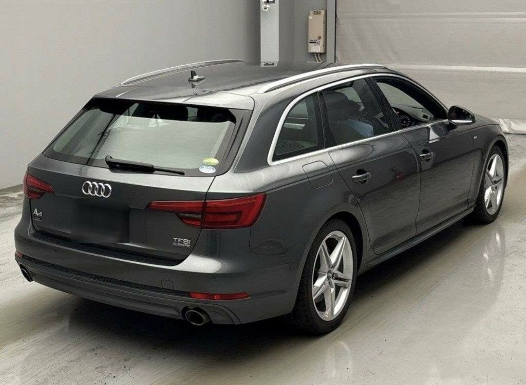 Audi A4 Avant 2L S Line Grey #3