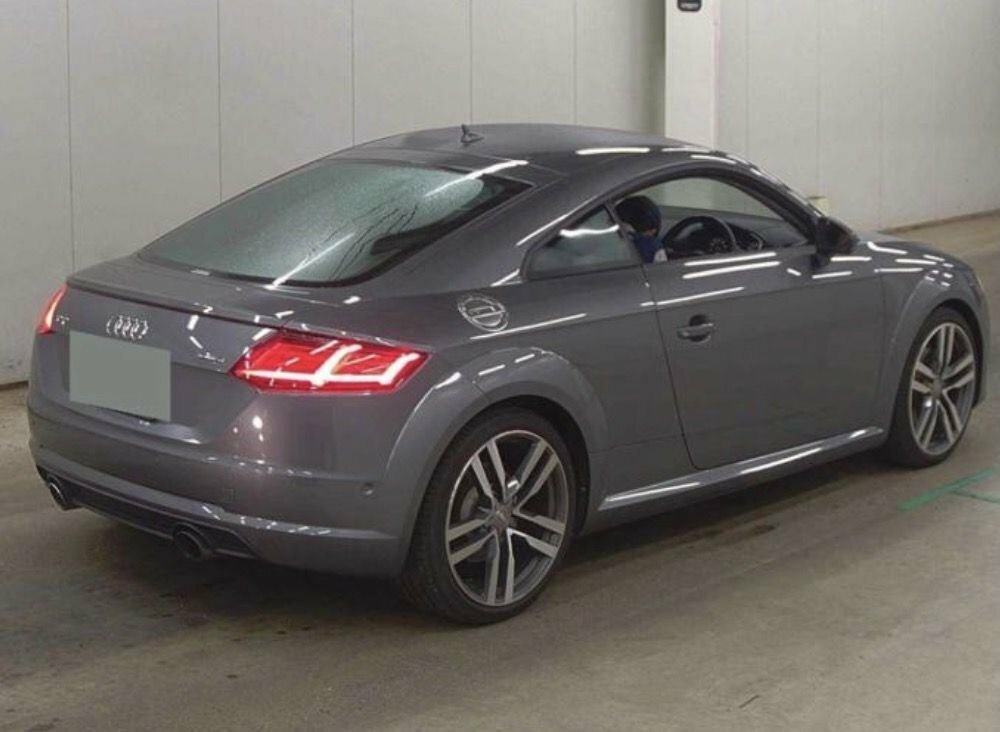 Audi TT 2L S Line Grey #4