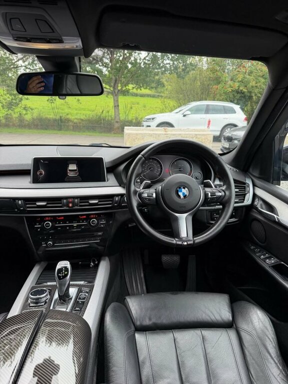BMW X5 2L M Sport Black #8
