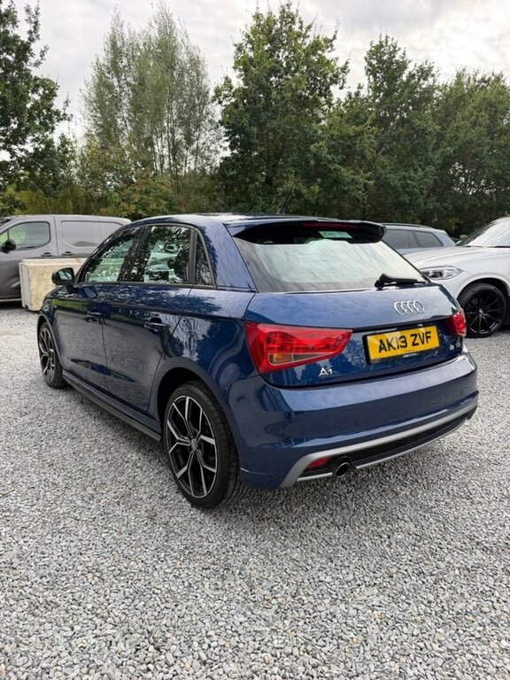 Audi A1 2013 1.6 Tdi S Line Sportback Eu Blue #4