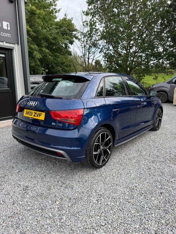 Audi A1 2013 1.6 Tdi S Line Sportback Eu Blue #2