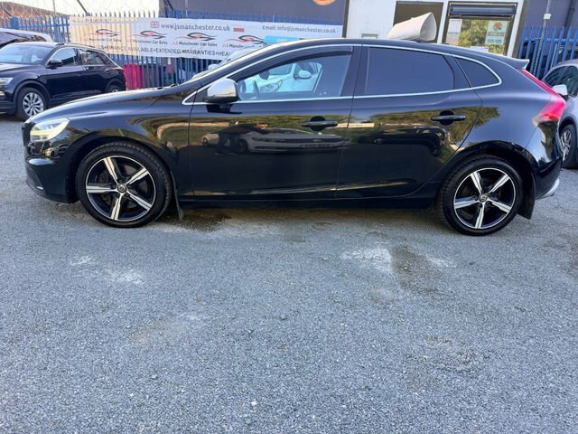 Volvo V40 2.0 D2 R-design Nav Plus Euro 6 Ss Red #11