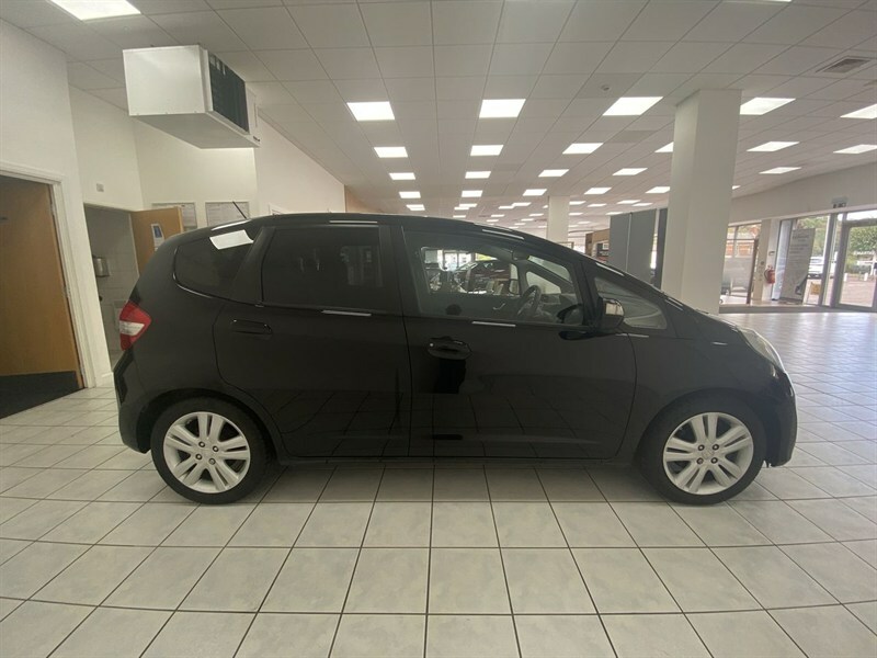 Honda Jazz 1.4 I-vtec Es Plus Black #5