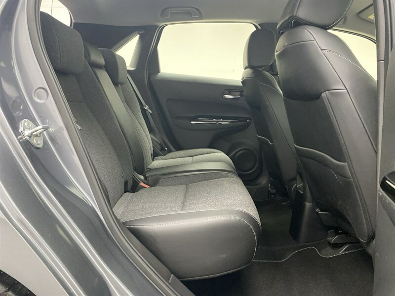 Honda Jazz I-mmd Crosstar Ex Grey #56