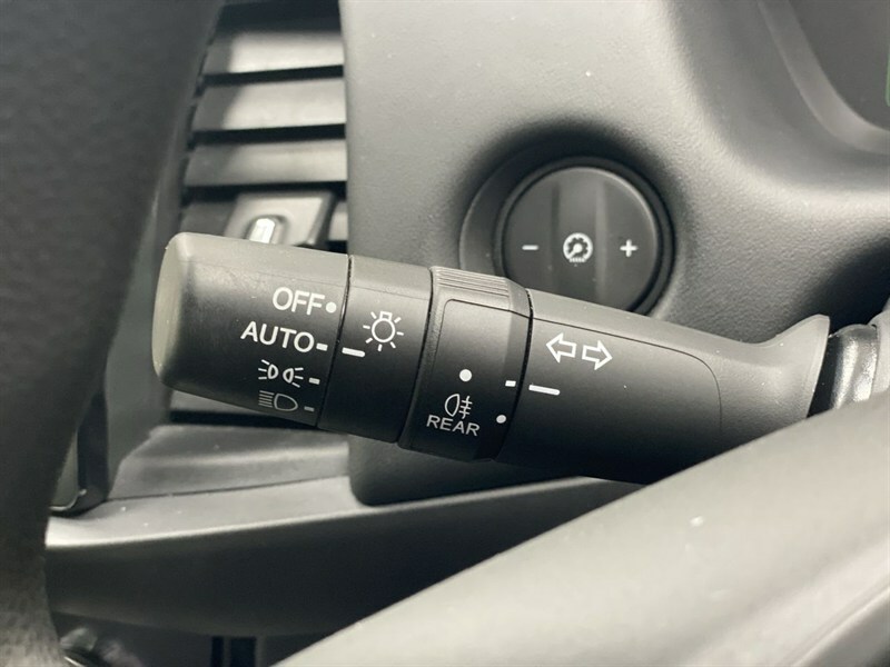 Honda Jazz I-mmd Crosstar Ex Grey #38