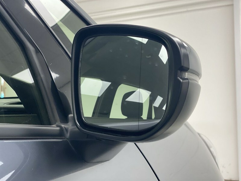 Honda Jazz I-mmd Crosstar Ex Grey #26