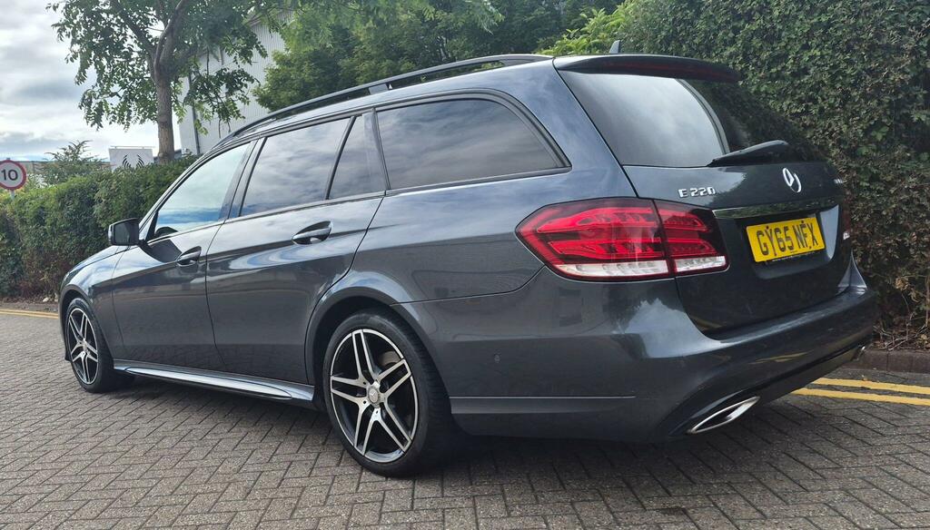 Mercedes-Benz E Class Amg Night Edition Grey #4