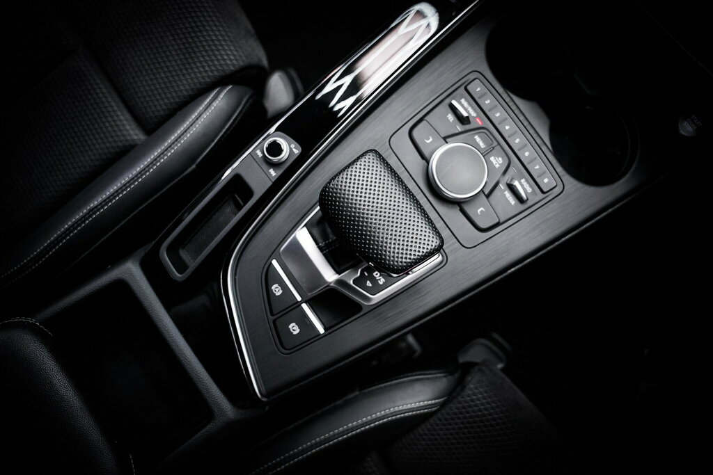 Audi A5 2.0 Tdi 40 Black Edition Sportback S Tronic Quattr Black #6