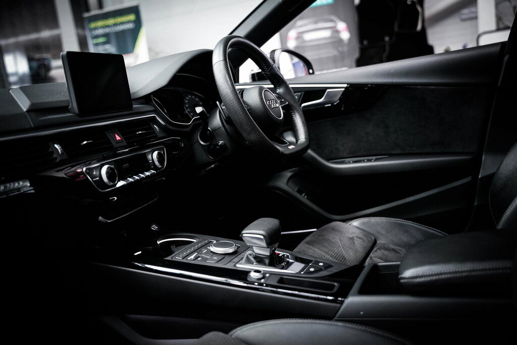 Audi A5 2.0 Tdi 40 Black Edition Sportback S Tronic Quattr Black #2