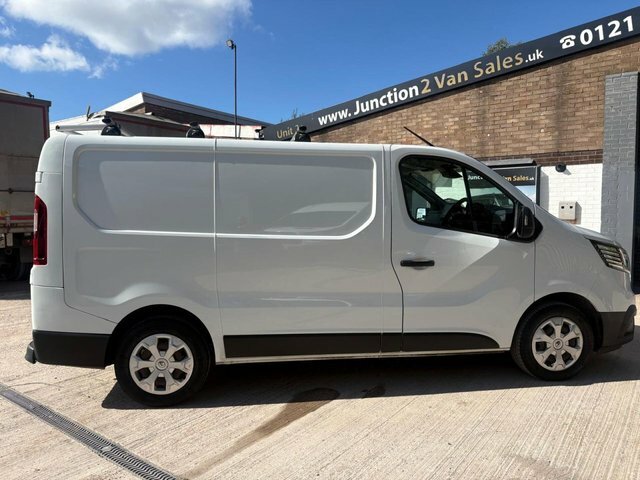 Renault Trafic Ll30 Blue Dci 130 Extra Van White #18