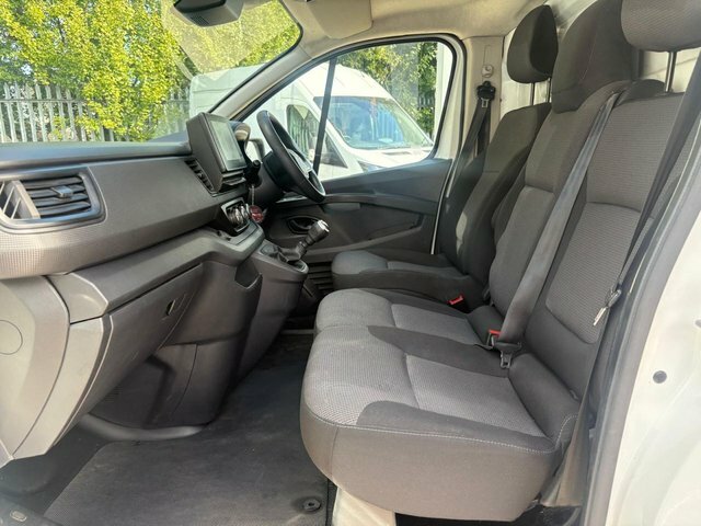 Renault Trafic Ll30 Blue Dci 130 Extra Van White #6