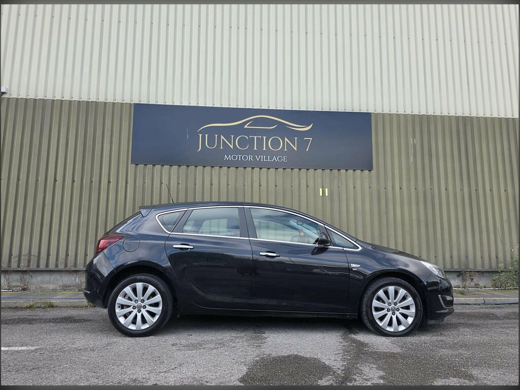 Vauxhall Astra 1.6 16V Se Euro 5 Black #5