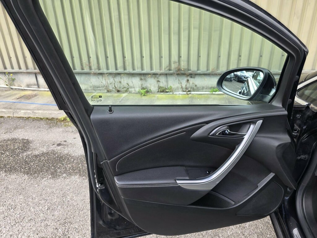 Vauxhall Astra 1.6 16V Active Limited Edition Euro 5 Black #18
