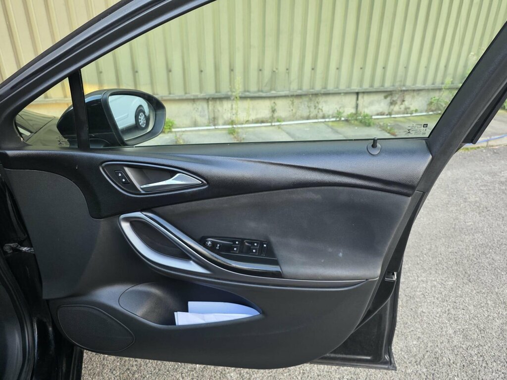 Vauxhall Astra 1.0T 12V Ecoflex Sri Black #21