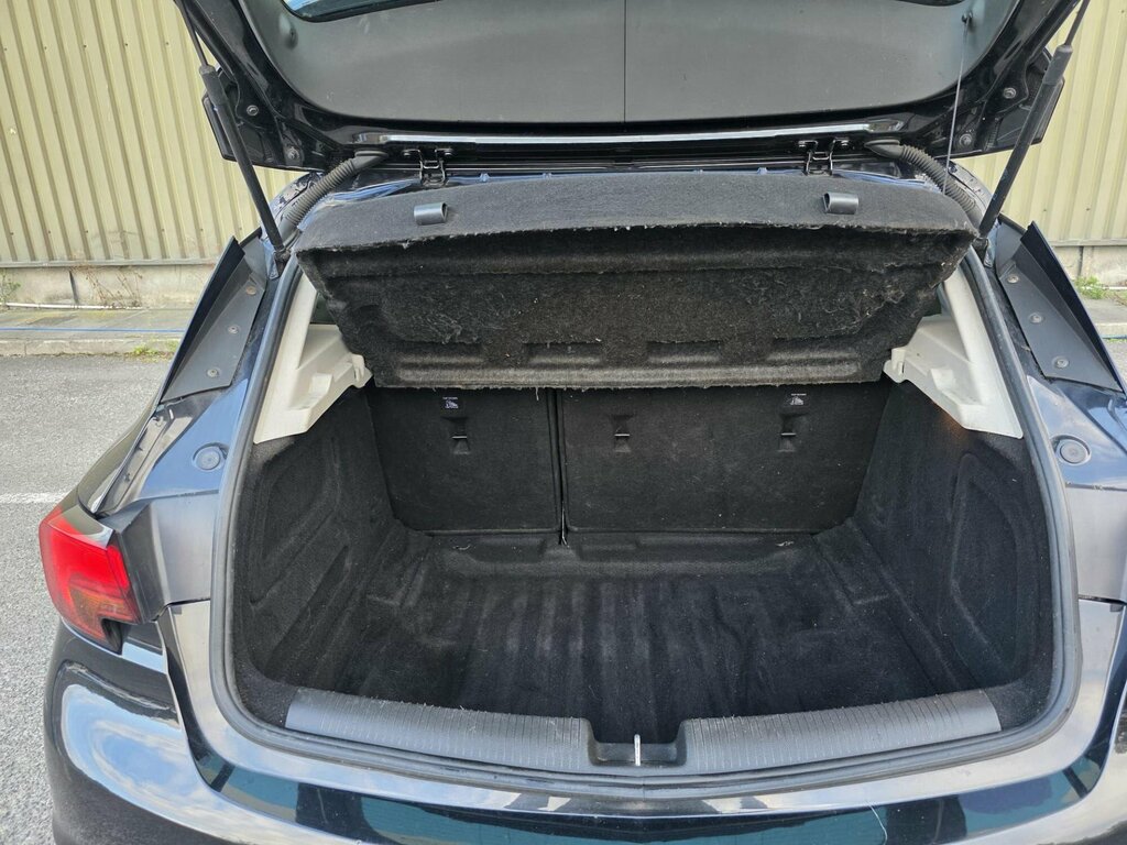 Vauxhall Astra 1.0T 12V Ecoflex Sri Black #10