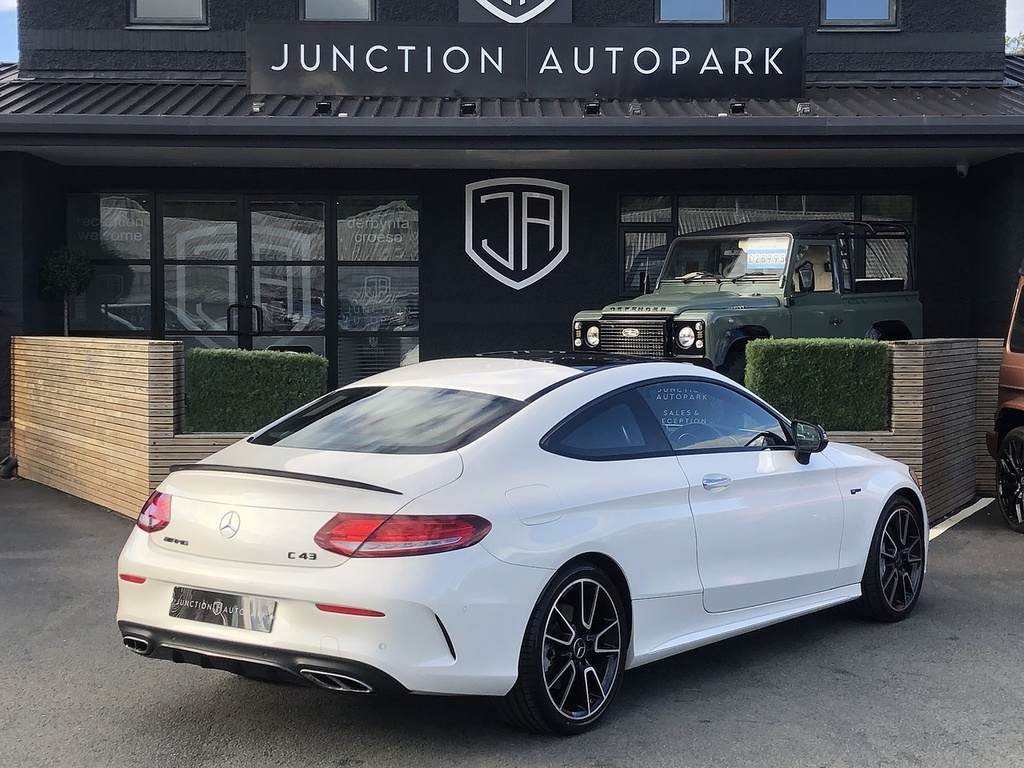 Mercedes-Benz C Class C43 V6 Amg White #6