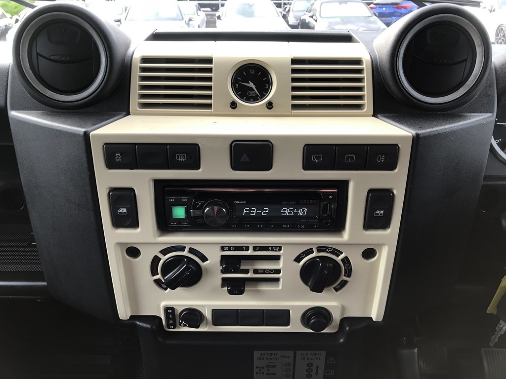 Land Rover Defender 90 90 Td Hard Silver #27