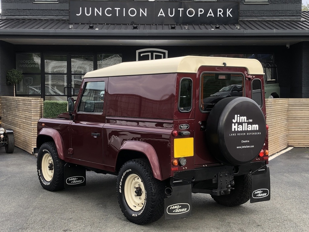 Land Rover Defender 90 Tdci Red #3