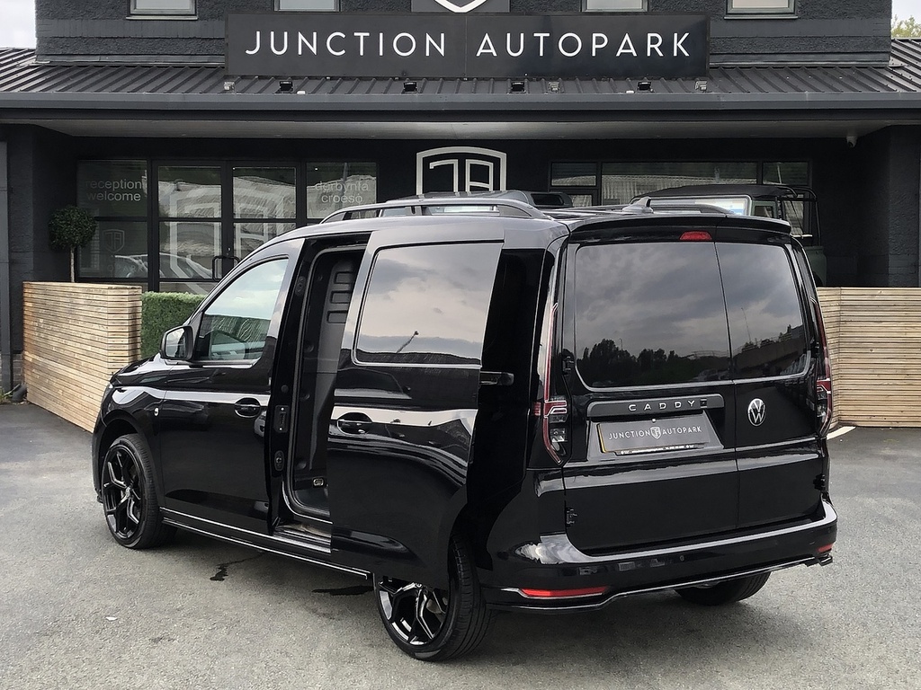 Volkswagen Caddy Tdi C20 Commerce Pro Black #4
