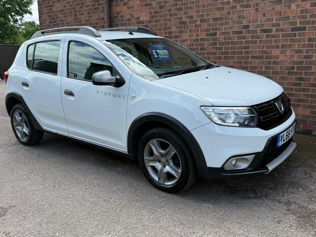 Dacia Sandero Stepway Laureate Dci White