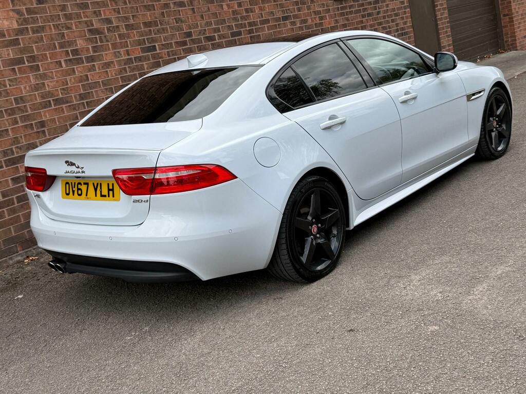Jaguar XE R-sport D White #3