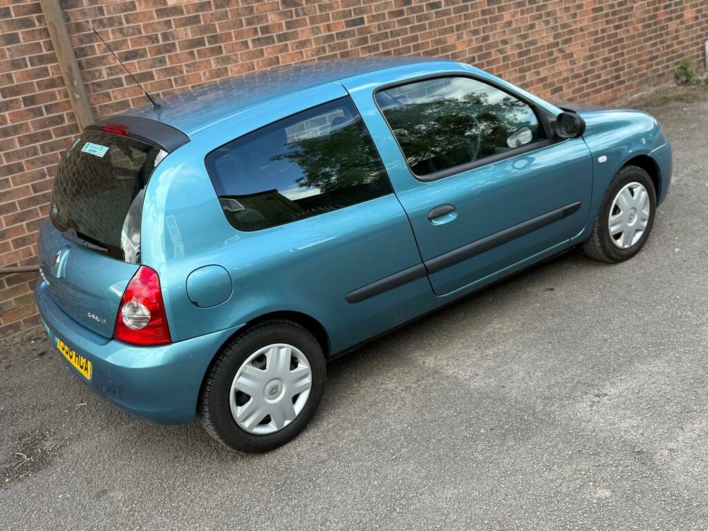 Renault Clio Campus Sport 16V 3-Door Black #4