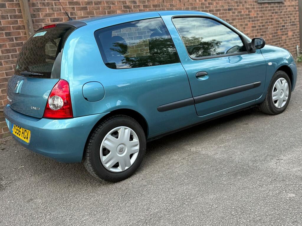 Renault Clio Campus Sport 16V 3-Door Black #3