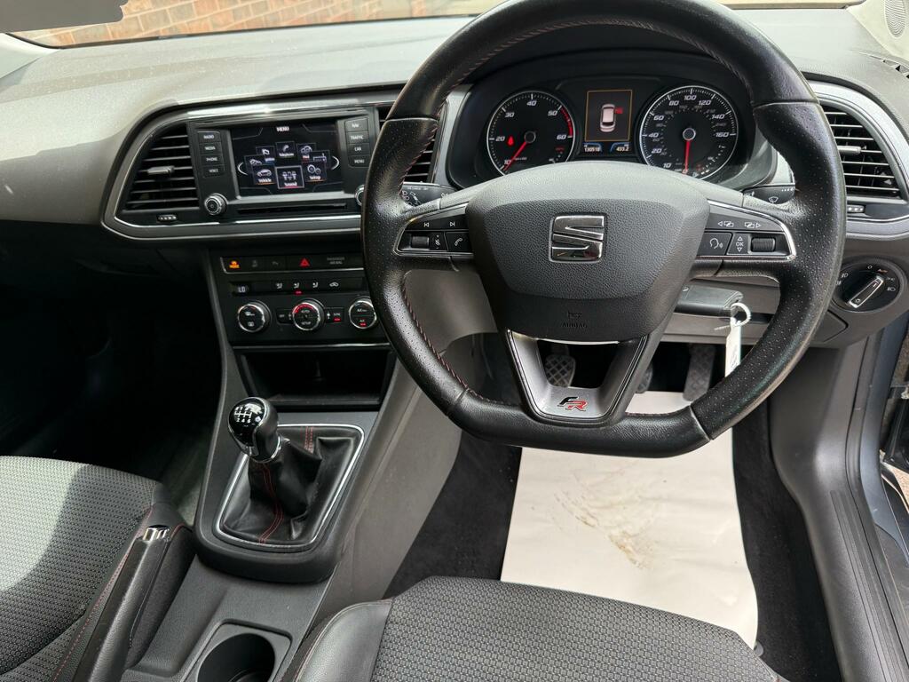 Seat Leon Hatchback 2.0 Tdi Cr Fr Sport Coupe Euro 5 Ss 3 White #7