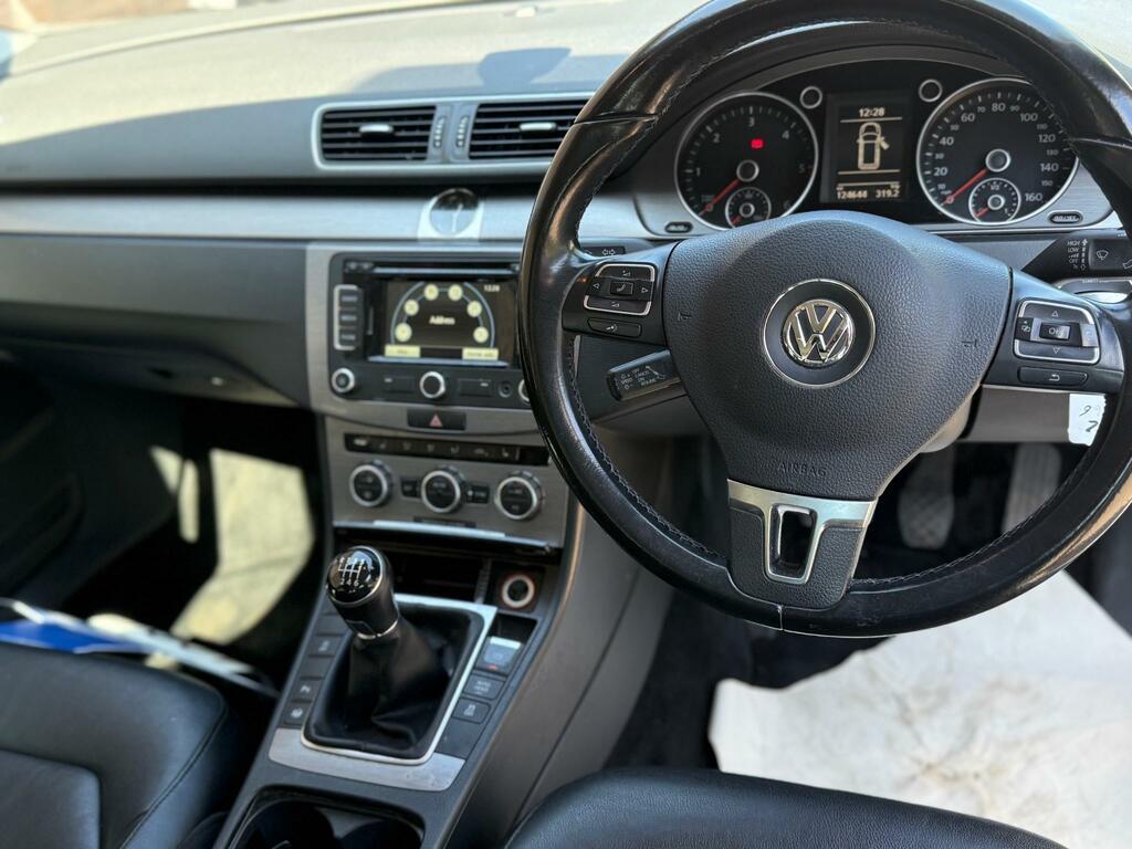 Volkswagen Passat Estate 2.0 Tdi Bluemotion Tech Executive Style 20 Silver #8