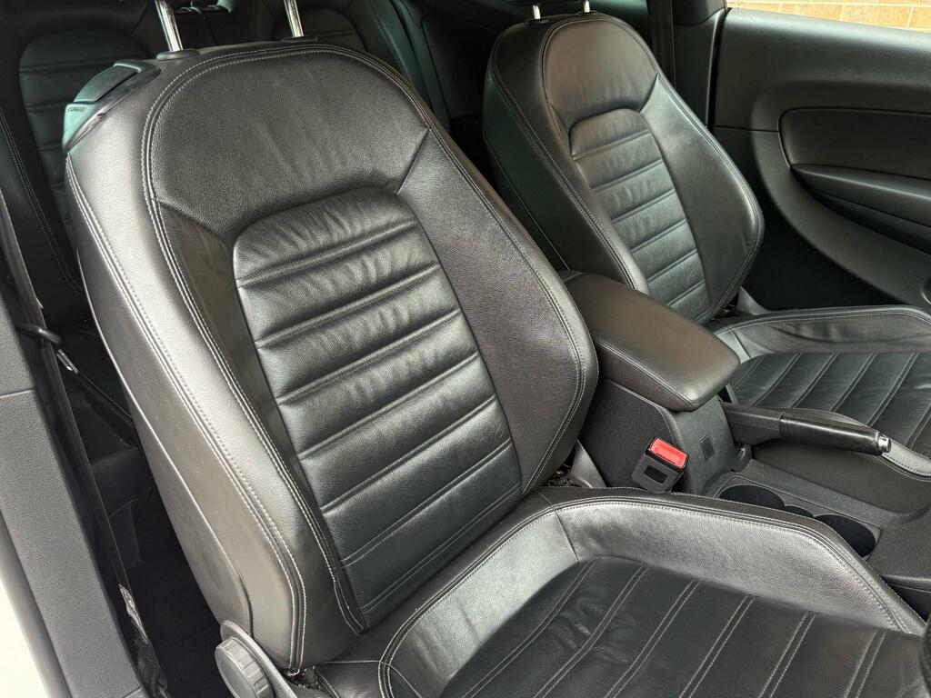 Volkswagen Scirocco R-line Bluemotion Technology Tdi White #4