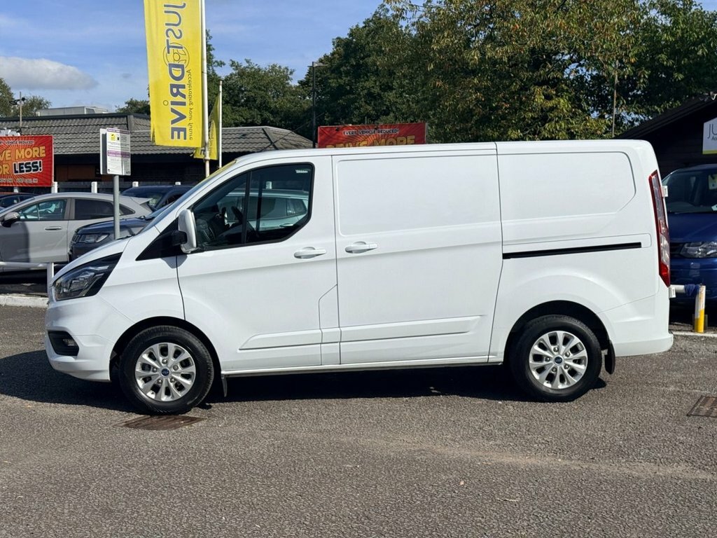 Ford Transit Custom 2L Limited White #4