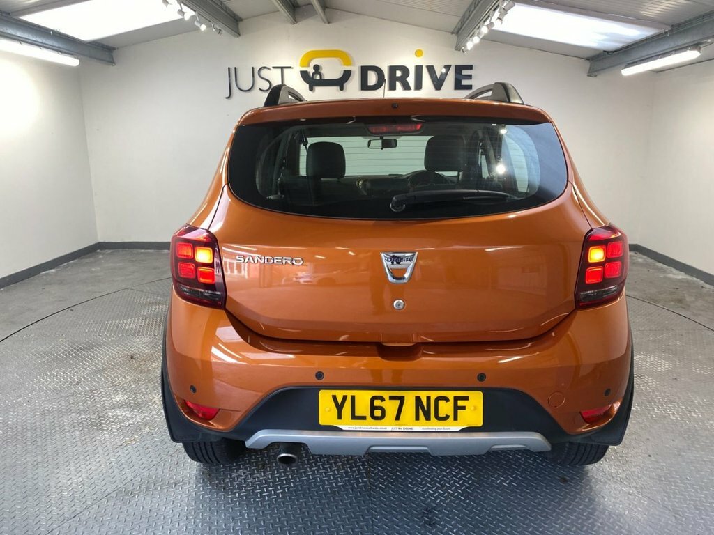 Dacia Sandero Stepway 1.5L Se Summit Orange #4