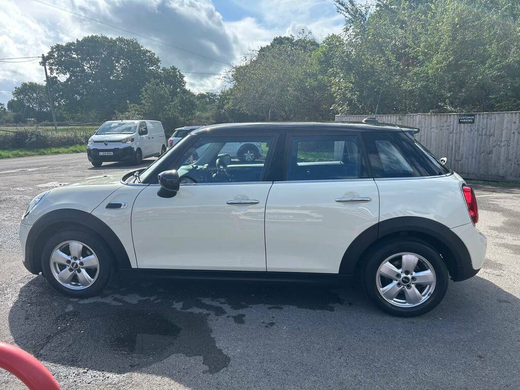 Mini Hatch 1.5 Cooper Classic II White #6