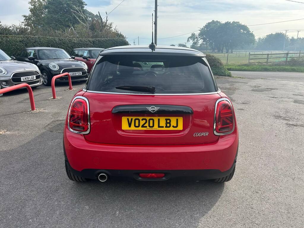 Mini Hatch 1.5 Cooper Classic II Red #4