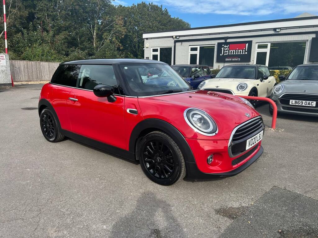 Mini Hatch 1.5 Cooper Classic II Red
