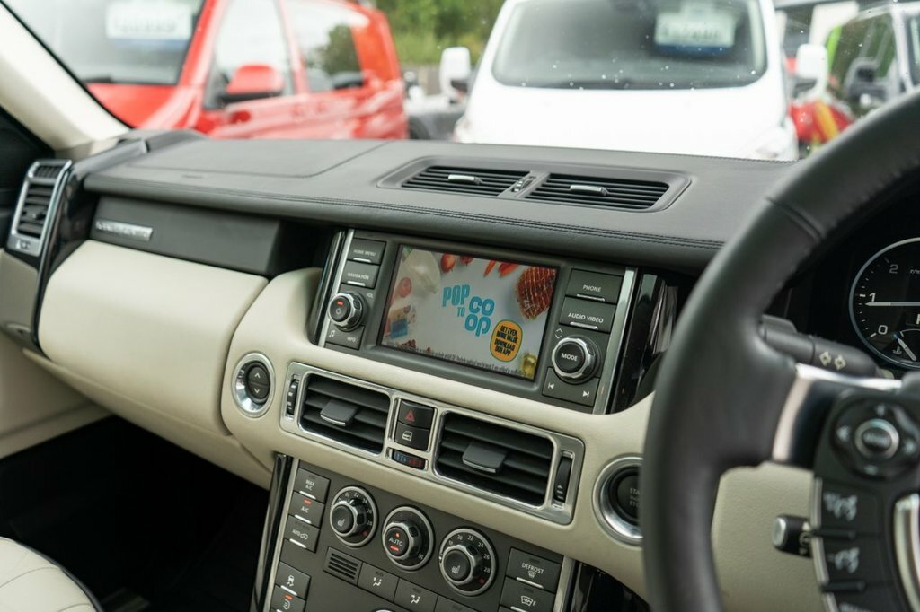 Land Rover Range Rover 3.6 Td V8 Vogue 2010 Black #14