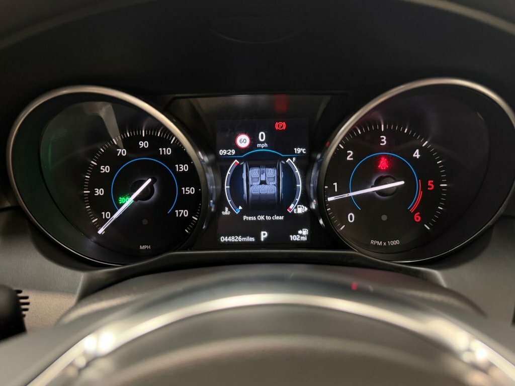 Jaguar XF R-sport Black #7